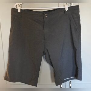 Mens Kuhl Amphibia Shorts ~ Size 40